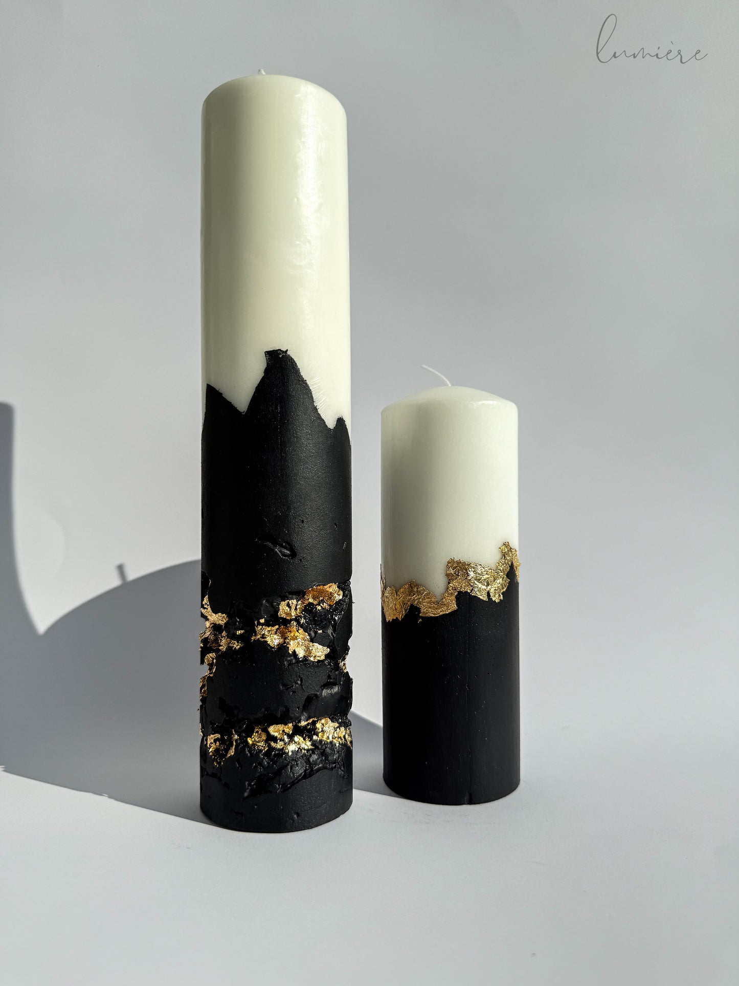 Éclipse Noir Élégance Concrete Candle