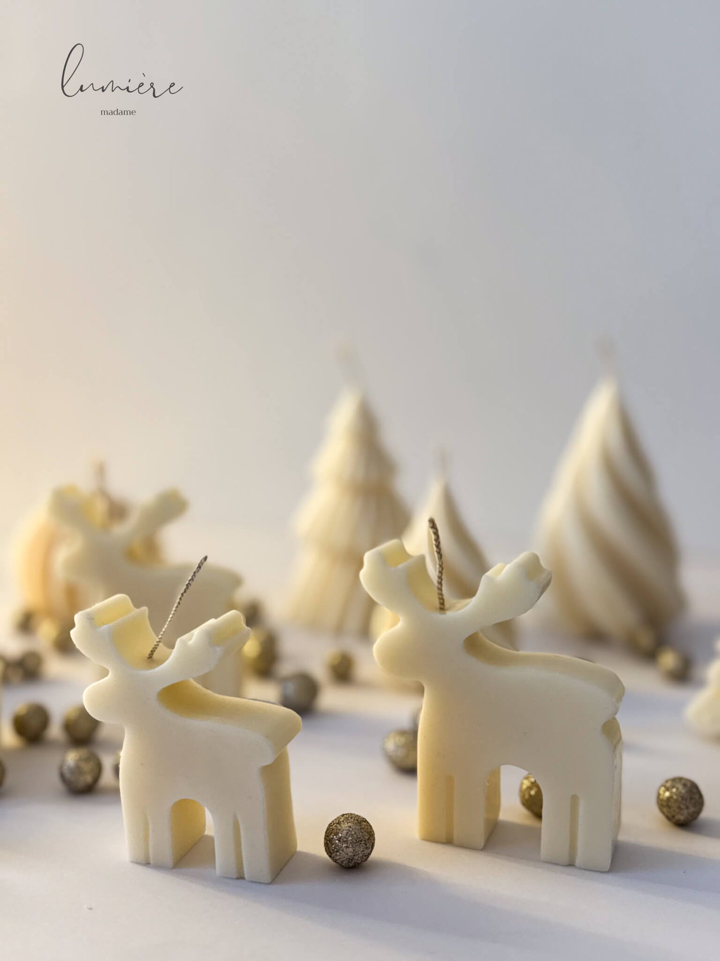 Lumânare Ren mic de Crăciun – Handmade din Ceară de Soia