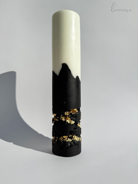 Obsidian Noir Élégance – handmade black candle with raw obsidian stone finish