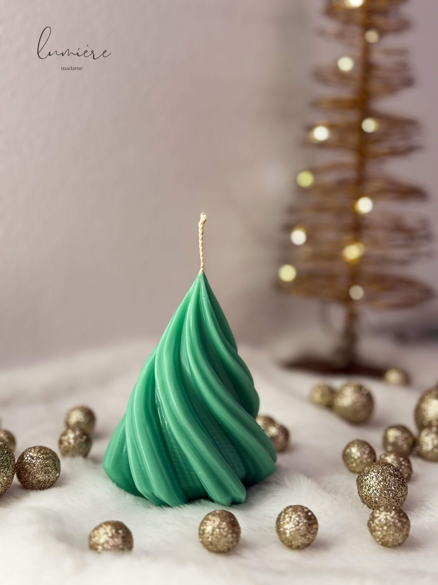 lumanare brad verde din ceara de soia naturala si parfumata