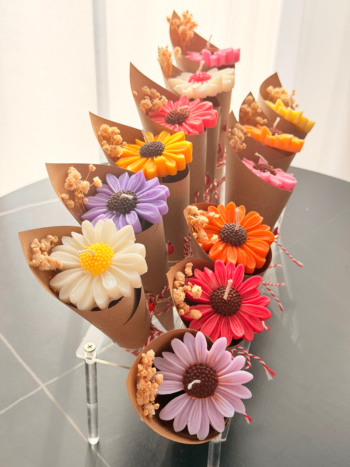 buchet flori lumanare