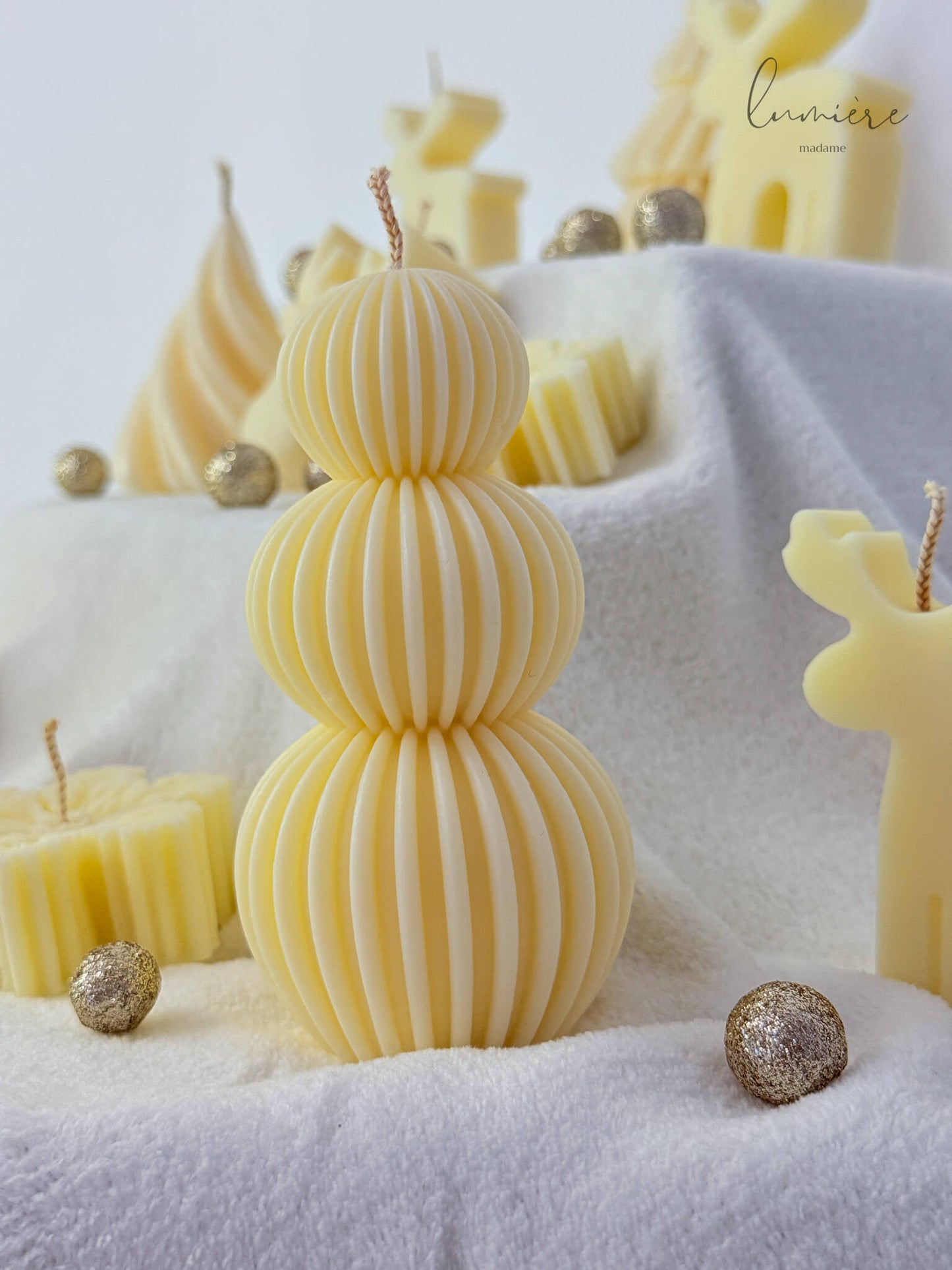 lumanare soia coloana cu 3 cercuri bucle 