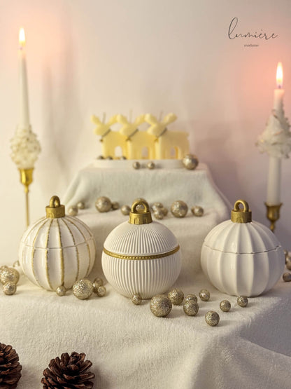 Lumânare în formă de glob ceramic pentru Crăciun